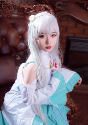两个女人的诱惑电影